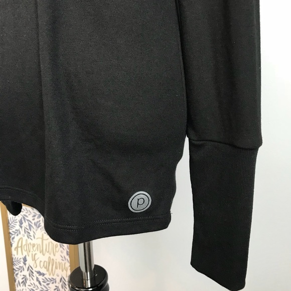 Pure Barre pullover with open back size small NWT - Picture 3 of 4